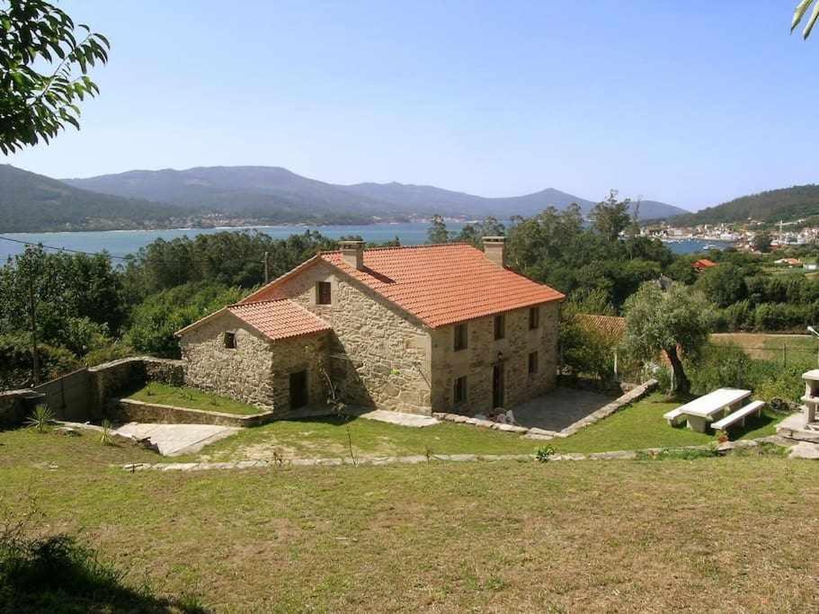 Villa Casa Crina Casa Restaurada Con Finca Grande Outes Exterior foto